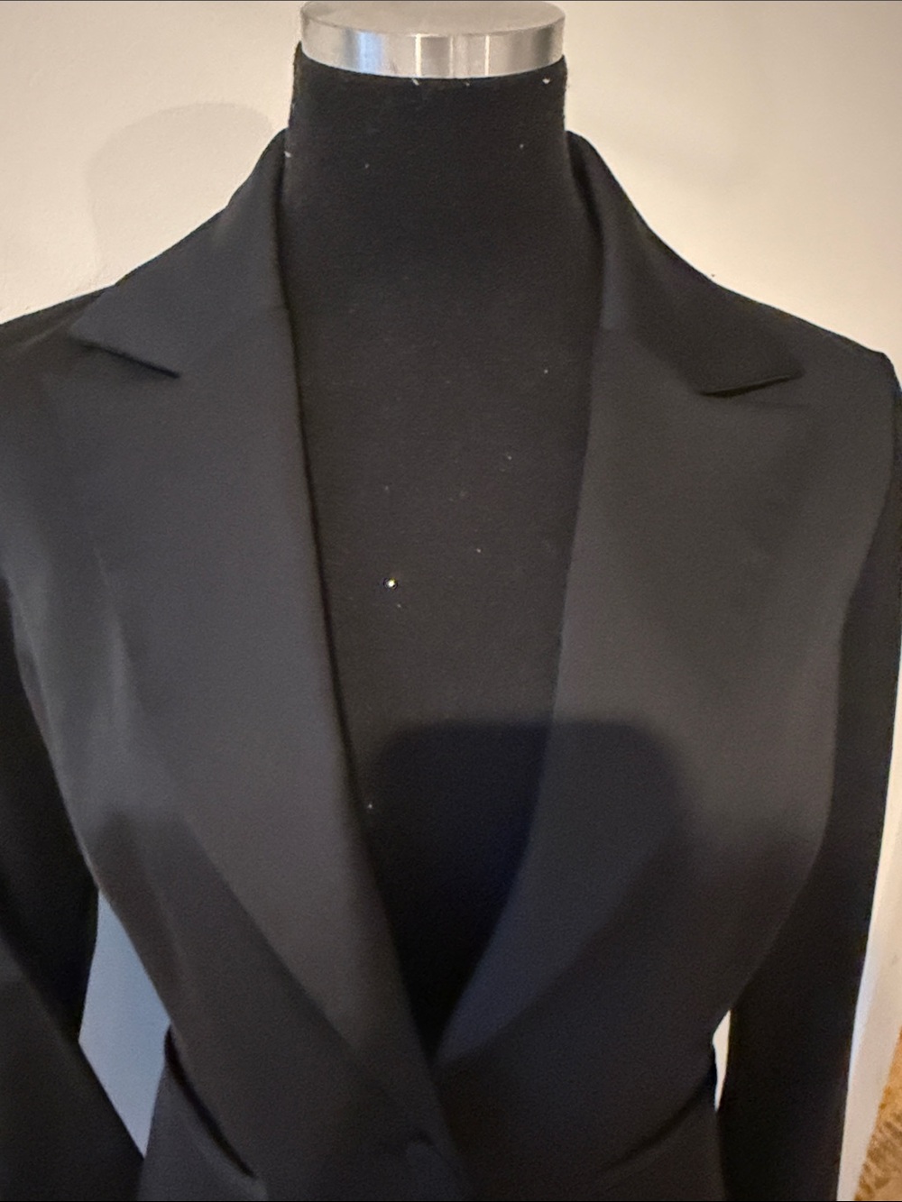 Blazer - Picture 3 of 4